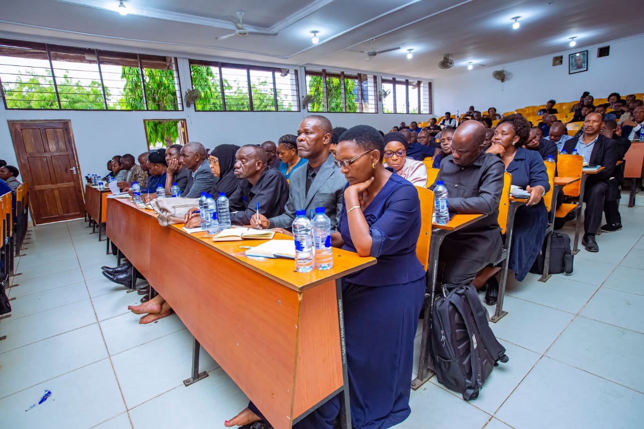 Cambridge · IB · OFSTED · QIS